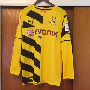 Borussia Dortmund soccer jersey of Marco Reus